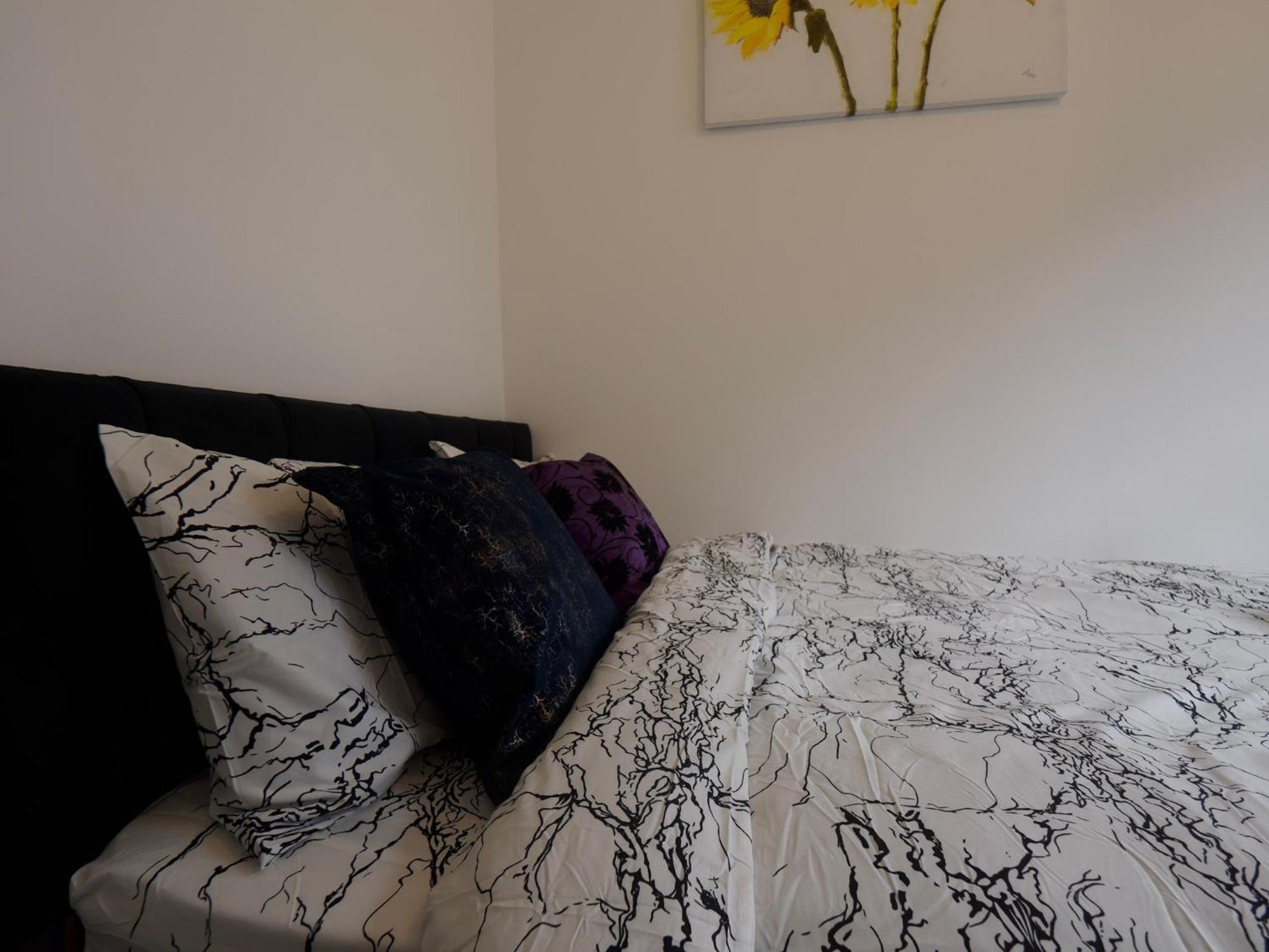 Chatham Lodge Cosy Large Double Room 1 Stoke-on-Trent Екстериор снимка