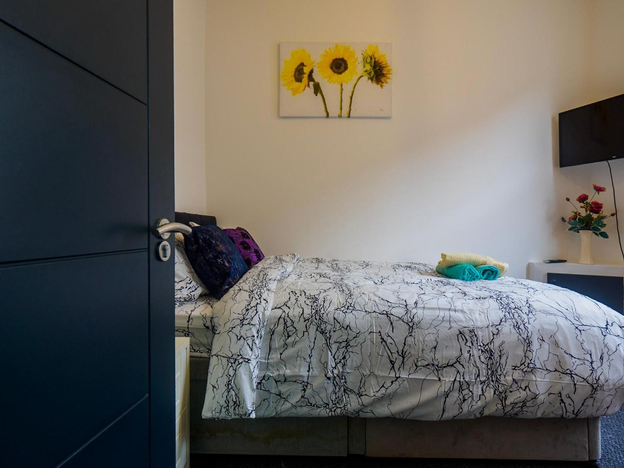 Chatham Lodge Cosy Large Double Room 1 Stoke-on-Trent Екстериор снимка